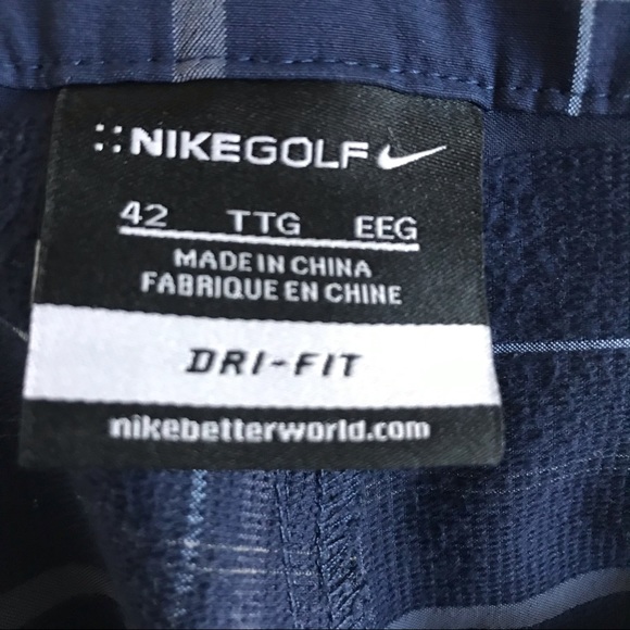 Nike DRI FIT Golf Shorts - Picture 3 of 3